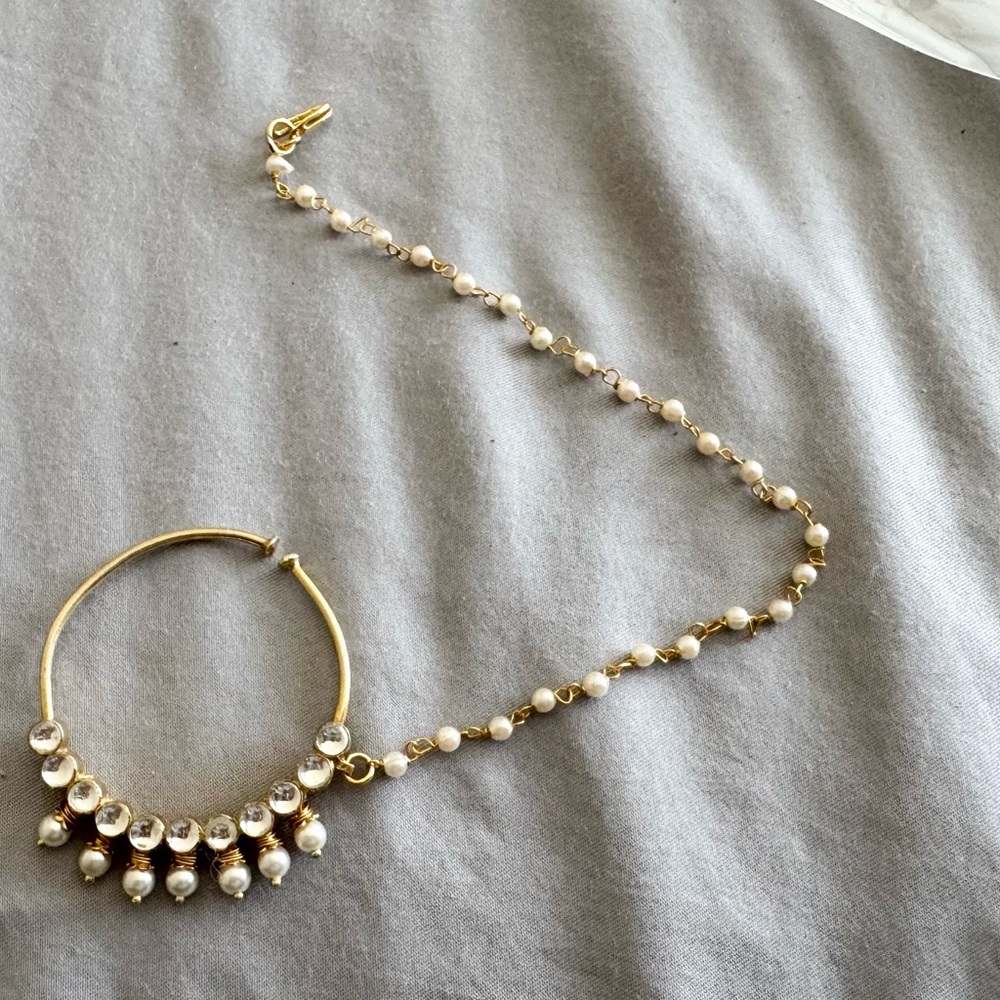 Elegant Gold and Pearl bridal nath